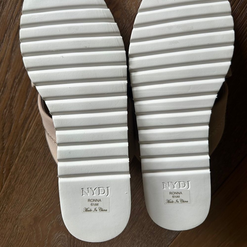 Nydj Ronna Cross Strap Toe Loop Slide Sandal In S… - image 7